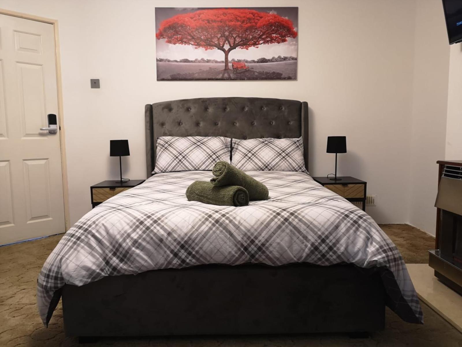 Mossbank House Luton Airport Luton (Bedfordshire)