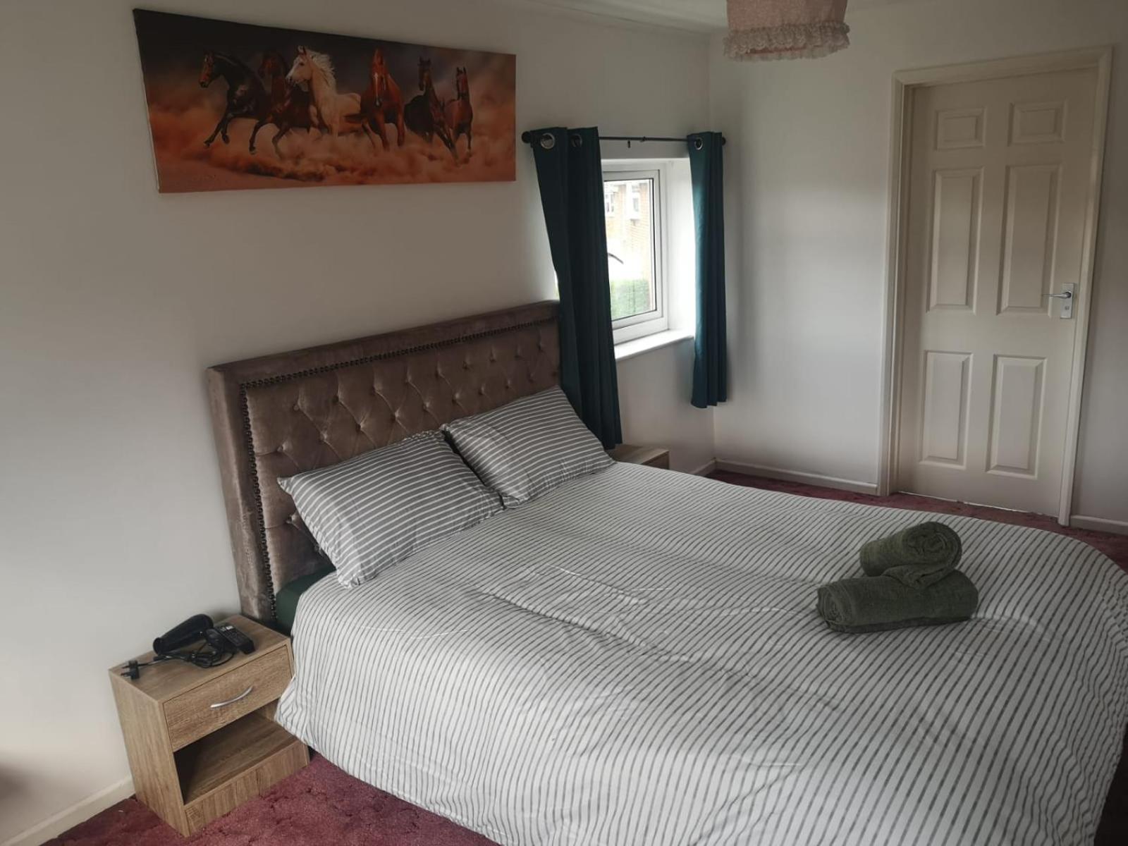 Guest house Mossbank House Luton Airport *